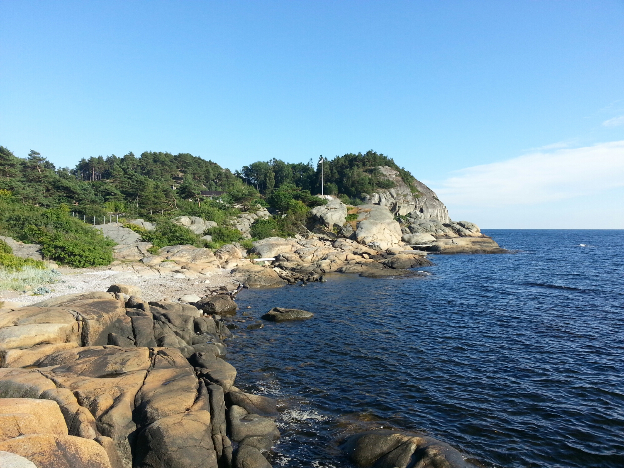 Aussicht auf die Küste bei Larvik (Gon Camping)