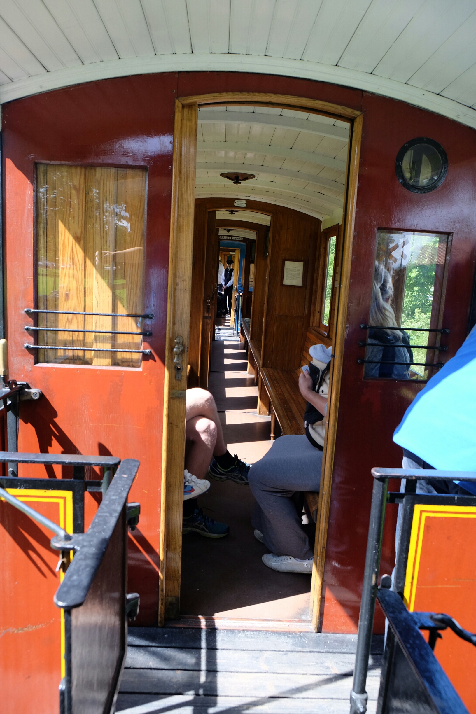 Wagen der Östra Södermanlands Järnväg (älteste Museumseisenbahn Schwedens) Wagen der Östra Södermanlands Järnväg (älteste Museumseisenbahn Schwedens)