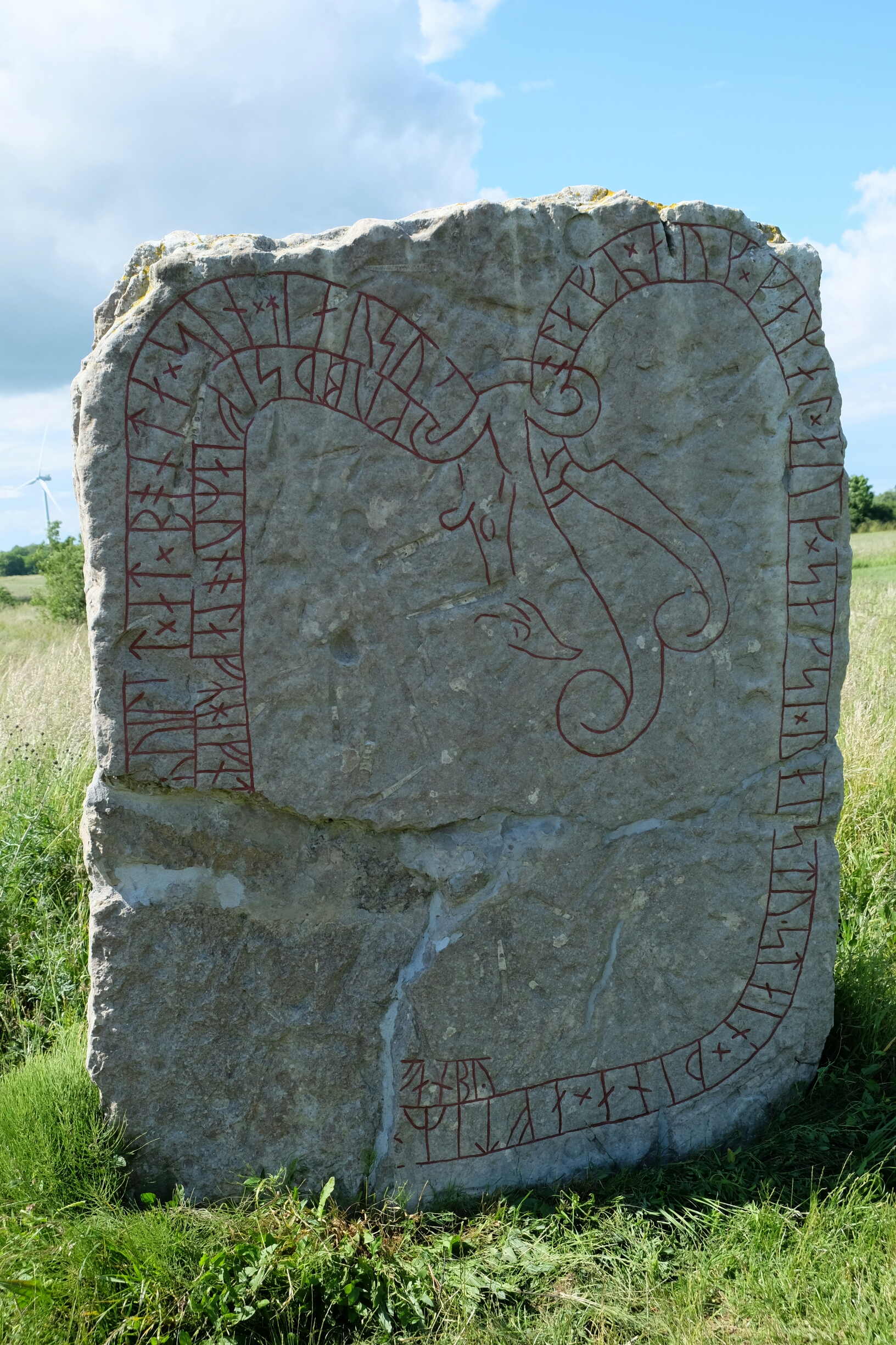 Runenstein bei den Lehrkaka väderkvarnar Runenstein bei den Lehrkaka väderkvarnar