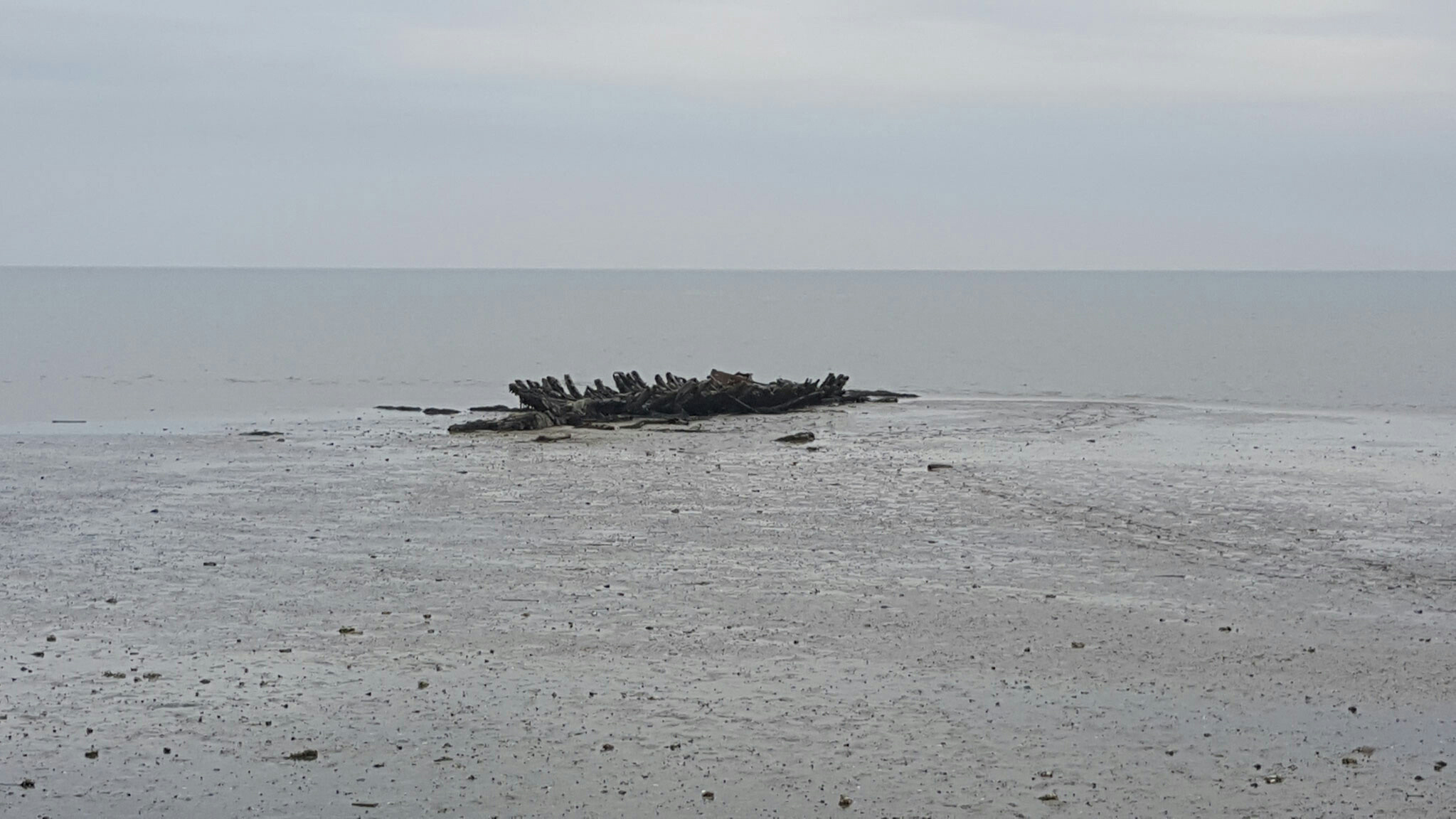 Schiffswrack vor dem Weissen Kliff