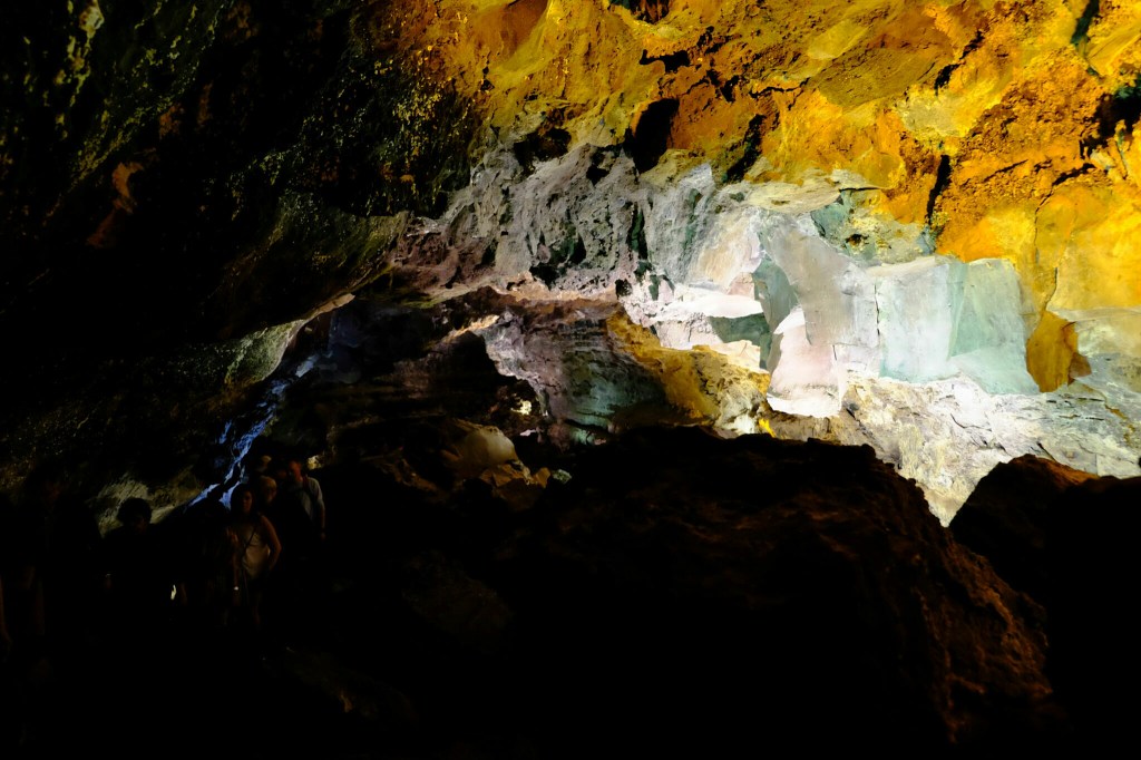 Im Lavatunnel (Cueva de los Verdes)