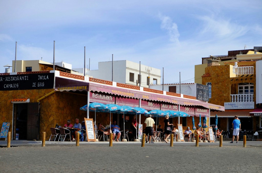 Ajuy – an der schwarzen Bucht mit der schwarzen Höhle