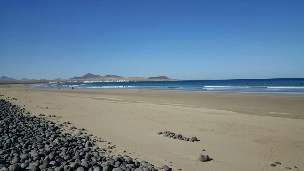 Playa de Famara am Weihnachtstag – nordische Sommergefühle…